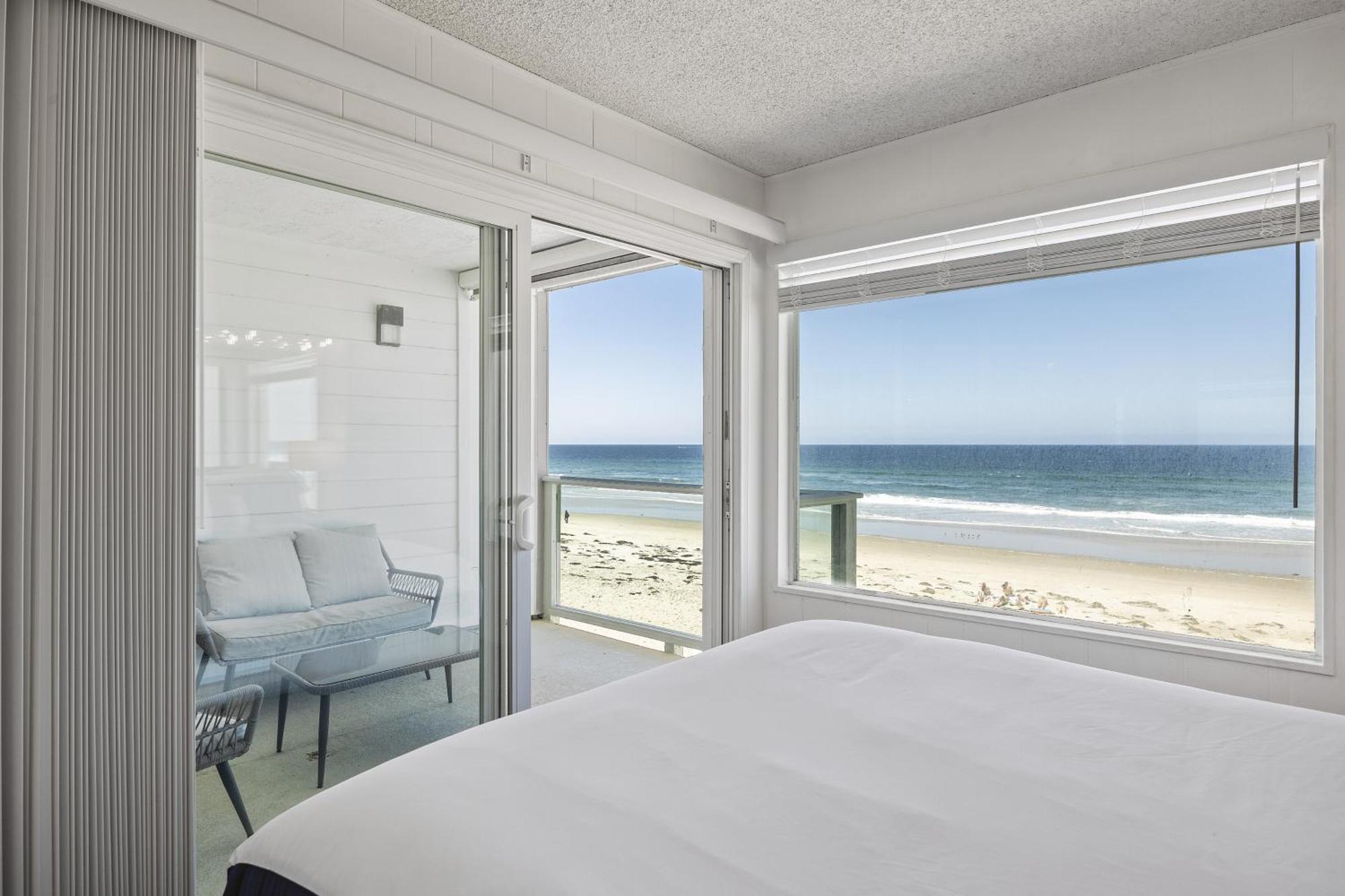 Shoreline Hideaway Apartment *